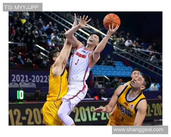 今天CBA直播广厦对阵福建精彩赛事全程回顾与分析