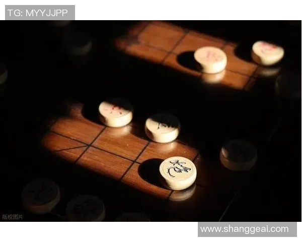 亨克与奥德的精彩对决分析及双方战术布局探讨