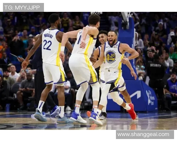 勇士与马刺激战5月17日NBA季后赛精彩回顾与分析 勇士与马刺激战5月17日NBA季后赛精彩回顾与分析