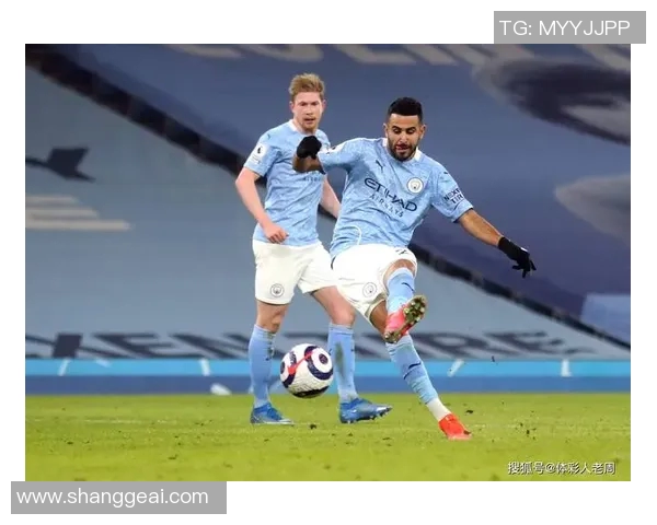 利物浦与曼城历史交锋战绩分析及比赛亮点回顾