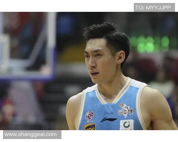 赵泰隆的篮球之路:从青涩少年到职业球员的成长历程与心路历程 赵泰隆的篮球之路:从青涩少年到职业球员的成长历程与心路历程