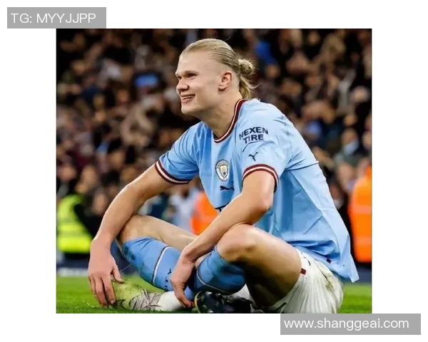 拉齐奥与拿玻里激战正酣比分悬念引发球迷热议