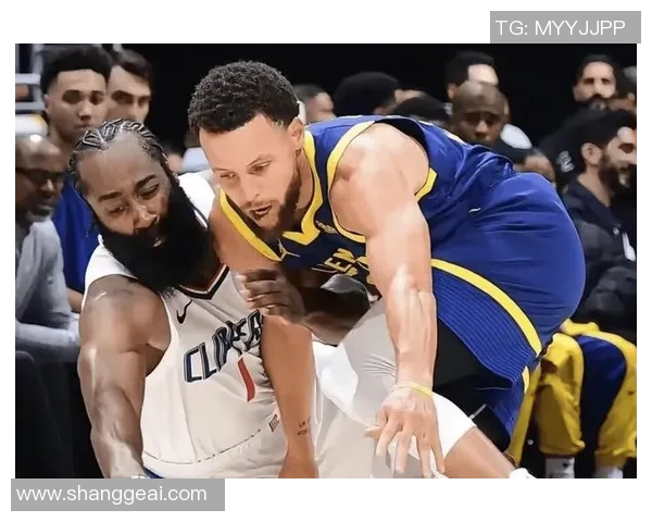 勇士与快船激战正酣01月07日精彩对决回顾与分析 勇士与快船激战正酣01月07日精彩对决回顾与分析