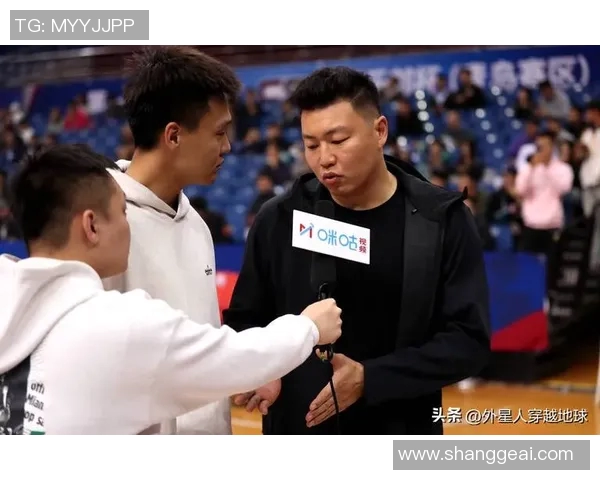 南京同曦与福建男篮激战正酣谁能在赛场上笑到最后 南京同曦与福建男篮激战正酣谁能在赛场上笑到最后