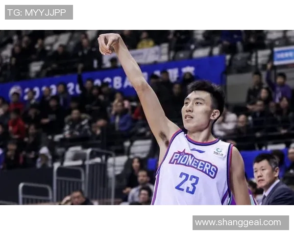 张镇麟的篮球之路:从青涩少年到CBA明星的成长历程与奋斗精神