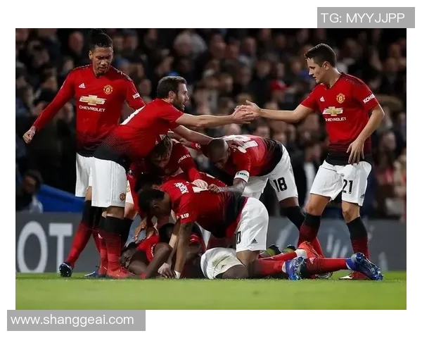 曼联与巴黎次回合精彩对决视频回顾及赛后分析